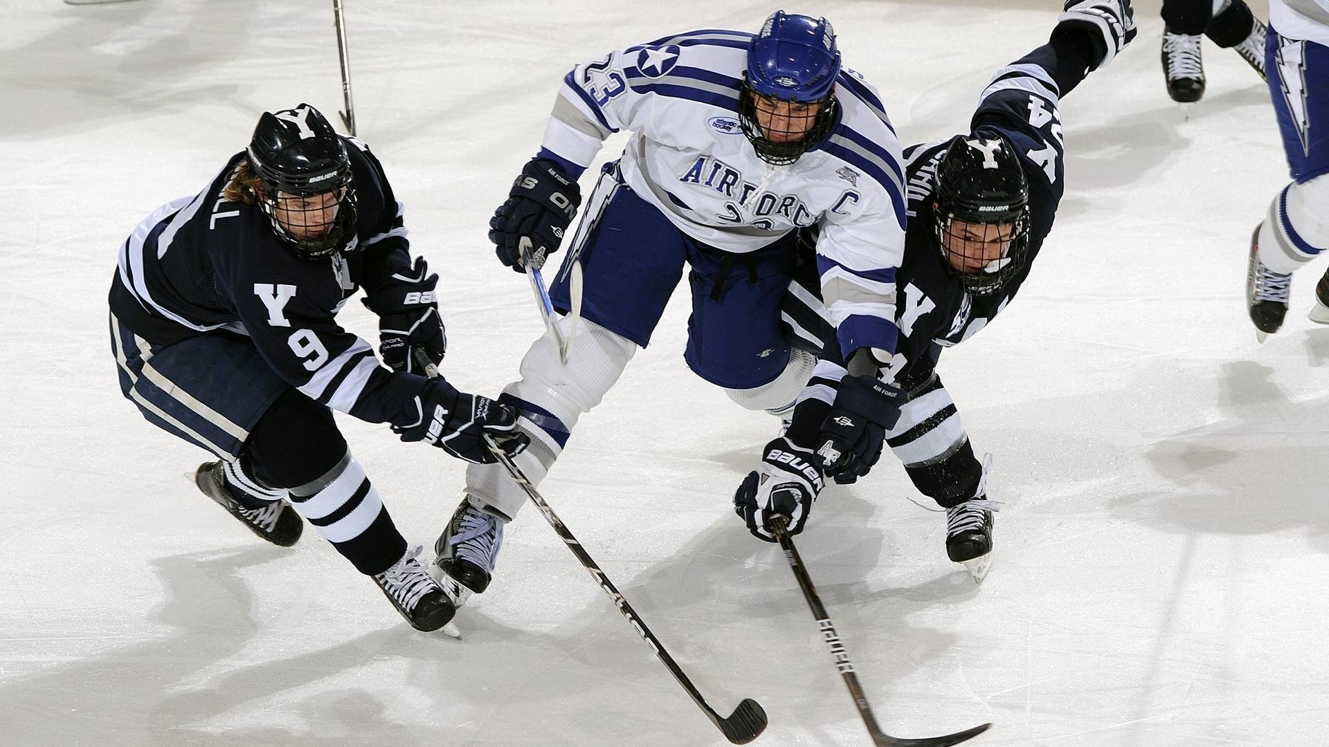 《CS_GO》新版本“火焰之刃”上线,战术多变引发热议